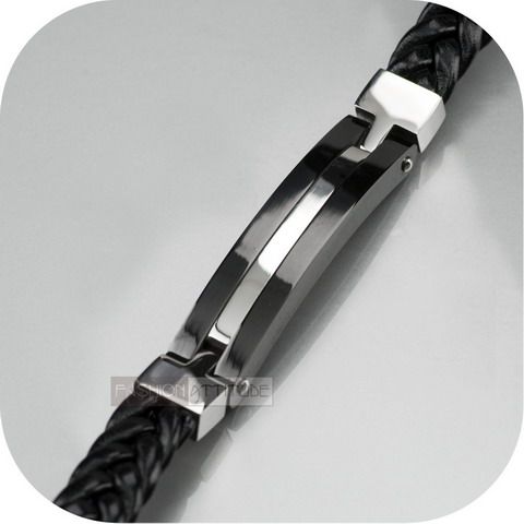 YOU ARE BIDDING ON A TOP QUALITY 316 STAINLESS STEEL MENS BRACELET